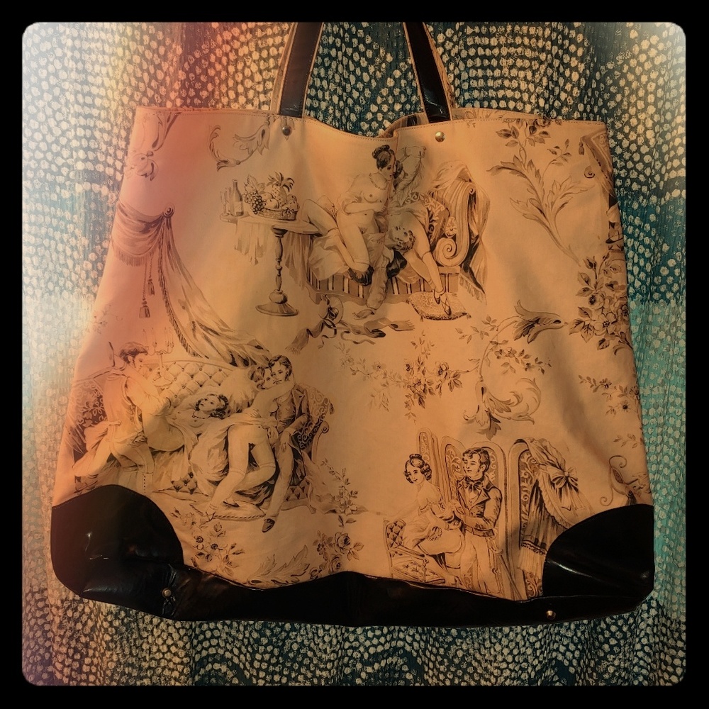 Large duffle erotica touile bag